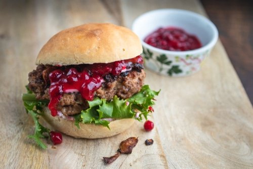 Cooking Wild: The Best Moose Burger Recipes for Adventurous Eaters